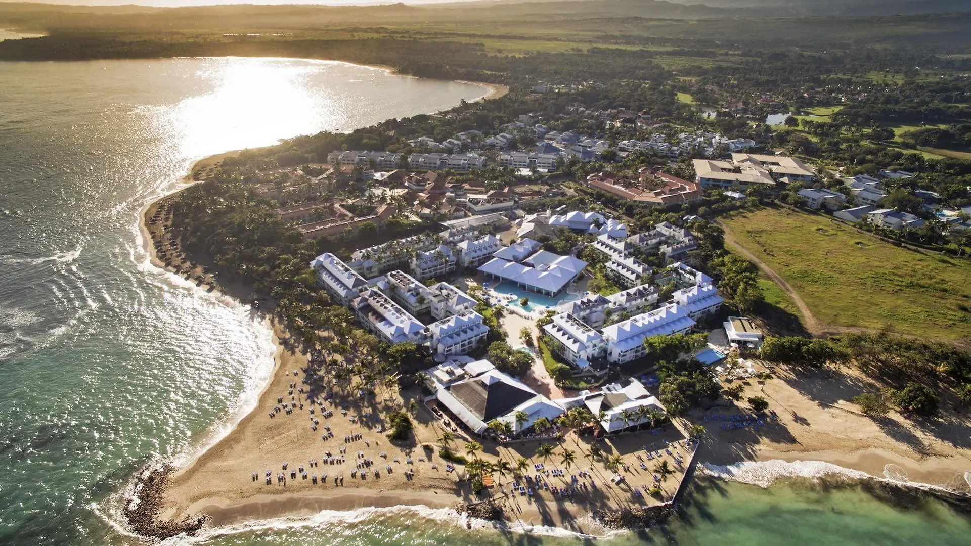 Grand Paradise Playa Dorada Puerto Plata 4*,